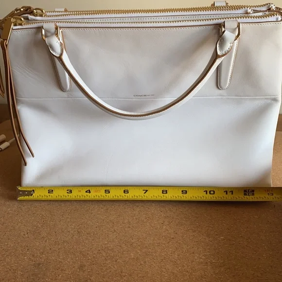 Rare white Coach top handle handbag - Picture 12 of 17